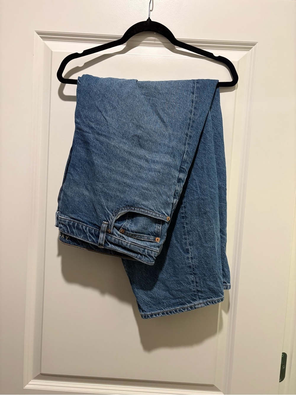 American Eagle Barrel Classic Blue Denim Jeans
